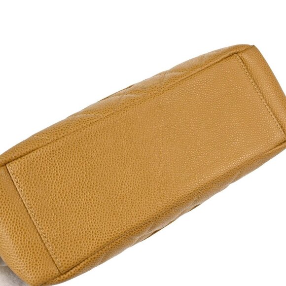 Chanel Beige Calfskin Petite Shopping Tote PST Chain Handbag 194379 - Picture 4 of 10